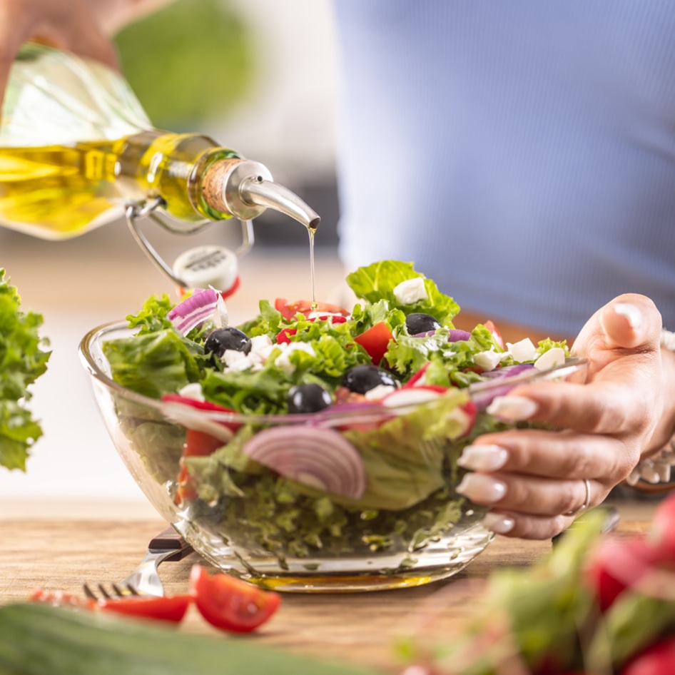 What Are the Benefits of Olive Oil? And Do You Really Need to Drink It Before Bed?